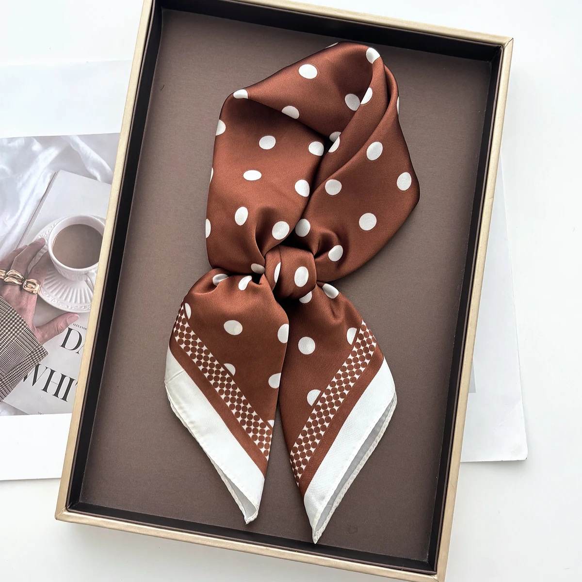 Scarf Silk Square - Pañuelo cuadrado de satén suave y